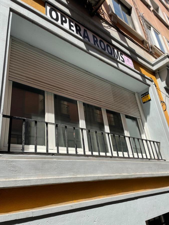 Opera Rooms Madrid Exterior photo